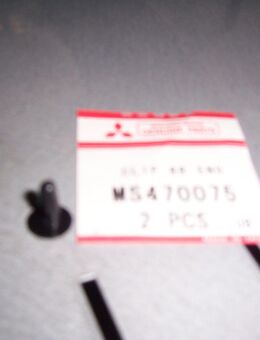 MS470075 Clip, Heckverkleidung diverse Mitsubishi-Modelle - Hannover Vahrenwald-List