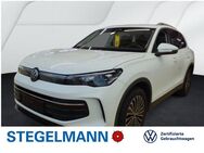 VW Tiguan, 2.0 TDI Life, Jahr 2024 - Detmold