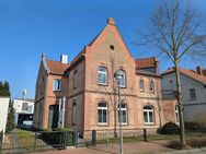 Wohn- und Geschäftshaus mit Nebengelass in Laage - Laage