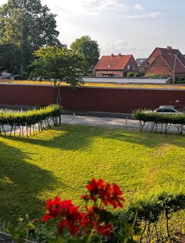 Charmante 2-Zimmer-Etagenwohnung mit Balkon und Stellplatz - Ihr neues Zuhause in Rheda-Wiedenbrück - Rheda-Wiedenbrück