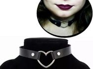 Halsband mit Herz Gothic Kette Sklaven Kunstleder Halskette Schwarz  14,90 €* - Villingen-Schwenningen