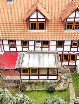 EINFACH EINZIEHEN! Top Angebot! Viel Platz, Garage, Garten, Wintergarten, Dachboden ausbaubar, provisionsfrei! - Calden