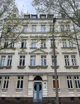 helle 3-Zimmer-Wohnung mit offener Wohnküche - Leipzig