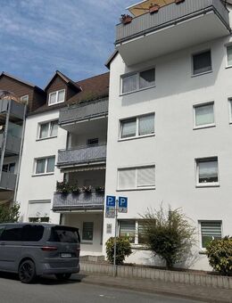 Vielseitige Gewerbeeinheit (auch als Wohnung nutzbar) mit Terrasse und Stellplatz - Hameln