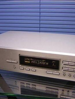 TUNER HIFI ONKYO - Tuner T-4211 ALU Front Silber - Gold Top Modell - Dübendorf