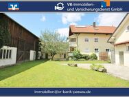 Charmantes Bauernhaus mit Austragshaus und wunderschönem Innenhof Nähe 94107 Untergriesbach - Untergriesbach