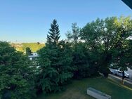 Praktische Wohnung mit Balkon in Solln - München