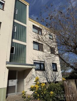 Gepflegte 2 Zimmer-Wohnung als Kapitalanlage! - Hemmingen (Baden-Württemberg)