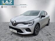 Renault Clio, Techno TCe 90 Automatik, Jahr 2022 - Norderstedt