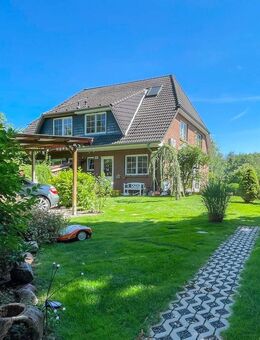 Bezugsfreie Doppelhaushälfte nahe Krampnitzsee mit Terrassen & Garten - Potsdam