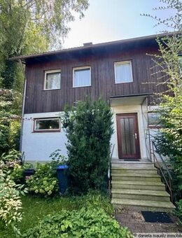 Charmantes Reiheneckhaus mit viel Potenzial in attraktiver Wohngegend - Sanierungsbedarf vorhanden - Bad Aibling