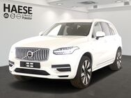 Volvo XC90, Plus-Bright Recharge Plug-In Hybrid AWD T8 EU6d °, Jahr 2024 - Wiesbaden Kastel