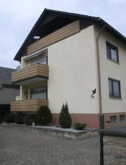 Gepflegtes 3-Fam.- Haus in Röthlein zu verkaufen - Röthlein