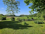 Alleinlage wunderschönes Bauernhaus auf traumhaftem sonnigen Grundstück mit herrlichem Weitblick - Niederrieden