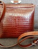 Perry Ellis Tasche in 45141