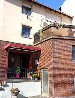Top-gepflegtes Anwesen mit Moselblick - ideal als Mehrgenerationenhaus oder als Ferienwohnungsobjekt! - Müden (Mosel)
