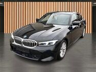 BMW 330, 2.6 i M Sport UPE 710, Jahr 2024 - Dresden