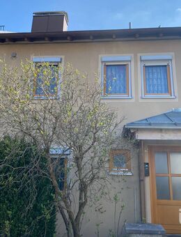 Raumwunder mit großem Garten & Garage - Reihenmittelhaus in Steinheim am Albuch - Steinheim (Albuch)