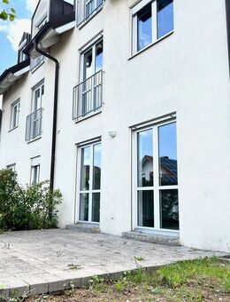 Sanierte helle 2 Zimmer Wohnung mit Terrasse zu vermieten - Eisingen (Bayern)