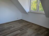 Schöne 2 Zimmer Wohnung mit Einbauküche und Gartenmitbenutzung in Kölpinsee OT Loddin zu vermieten - Loddin