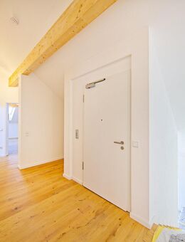 Erstbezug! Traumhafte 4-Zimmer-DG-Wohnung erfüllt höchste Ansprüche - Penzberg