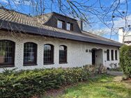 Grosser Winkelbungalow auf grosszügigem Grundstück für Wohnen und Gewerbe - Korschenbroich