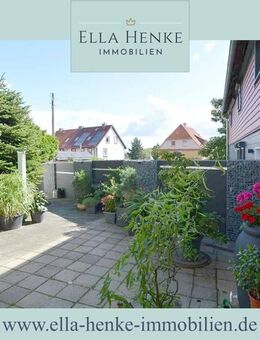 Kapitalanlage: Schönes, gemütliches Fachwerk-Reihenhaus mit Terrasse, Garten + 3 Garagen. - Wernigerode
