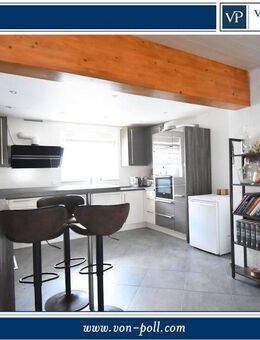 Schöne Maisonette-Wohnung mit zwei Stellplätzen, eigener Heizung und Loggia - Speyer