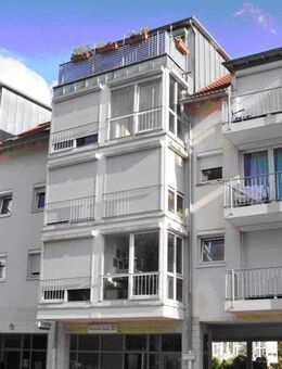 Vermietete 2-Zi. Wohnung im DG, mit Balkon ud EBK in Freiburg-Zähringen - Freiburg (Breisgau)