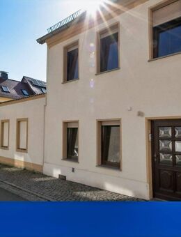 Charmantes Reihenendhaus mit Garten, Carport und zentraler Lage - Ronneburg (Thüringen)