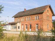 DIESE WOCHE AUKTION: Bahnhofsgebäude - leerstehend - Laberweinting