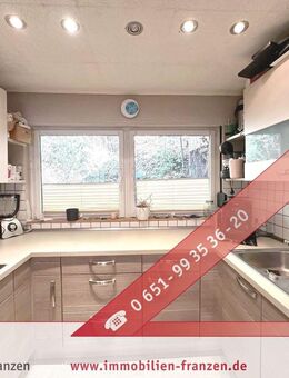 Riveris: raus aus der Miete, ab ins eigene Haus mit gut vermietetem Einlieger-Apartment, Garten & Doppelgarage! - Riveris