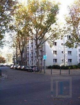 Edle Etagenwohnung nahe KaDeWe - stilvoll wohnen in Schöneberg - Berlin