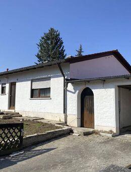 Einmalige Möglichkeit in Ortsrandlage! Sanierung oder Abriss, tolles Grundstück! - Baiersdorf