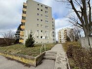 Kernsanierte 3 Zimmer-Wohnung mit Aussicht und Balkon! - Leonberg (Baden-Württemberg)