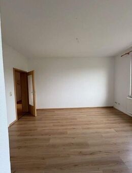 5-Raum-Wohnung in ruhiger Lage im 2.OG - Greiz