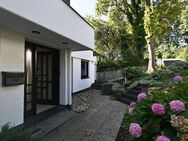Die Kraft der Klarheit! Helles, großflächiges Architektenhaus mit Weitblick in MH-Saarn - Mülheim (Ruhr)