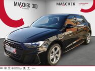 Audi A1, Sportback S line 25 TFSI Black N, Jahr 2023 - Wackersdorf