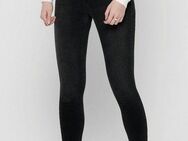 ONLY Ankle-Jeans ONLBLUSH MID SK ANK RW REA1099 NOOS mit fransigen Säumen