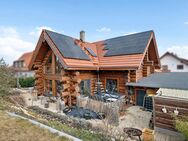 Stilvolles Blockhaus: Einfamilienhaus in idyllischer Lage von Sirchingen - Bad Urach