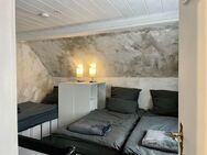 Viel mehr als nur 34?m²: Wohnung mit Werkstattkeller, Schuppen und Stellplatz - sofort nutzbar! - Saal (Donau)