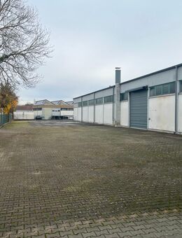 Wohnmobil-Lagerfläche in 72666 Neckartailfingen - Altdorf (Landkreis Esslingen)