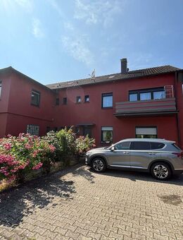 große renovierte 3 ½-Zimmer-Wohnung mit Gemeinschaftsgarten in ruhiger Lage - Oberhausen