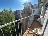 Große Wohnung mit zwei Balkonen und Fahrstuhl - Mannheim