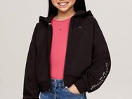 Tommy Hilfiger Sweatjacke ESSENTIAL EMBROIDERED ZIP THRU mit Logoschriftzug an den Ärmeln