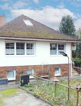 Zarrendorf: Großes Einfamilienhaus mit Ausbaupotenzial - ideal für Familie & Handwerker - Zarrendorf