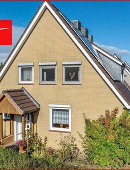 Doppelhaushälfte in Neumünster Wittorf mit großem Grundstück - Neumünster