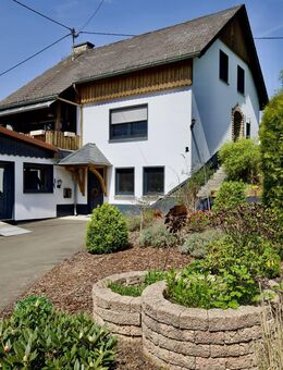 Ein Traumhaus für Handwerksliebhaber: Einfamilienhaus mit Schreinerei - Arzfeld