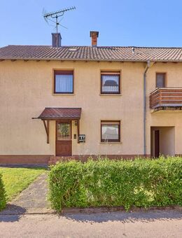 Epfenbach: Großes Einfamilienhaus mit zweitem Wohnbereich in ruhiger Sonnenlage - Epfenbach