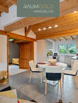 Licht, Holz & Atmosphäre - Großzügige Dachgeschosswohnung mit Wohlfühlfaktor in Laufenburg - Laufenburg (Baden)